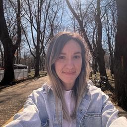 Profilul lui Andreea M